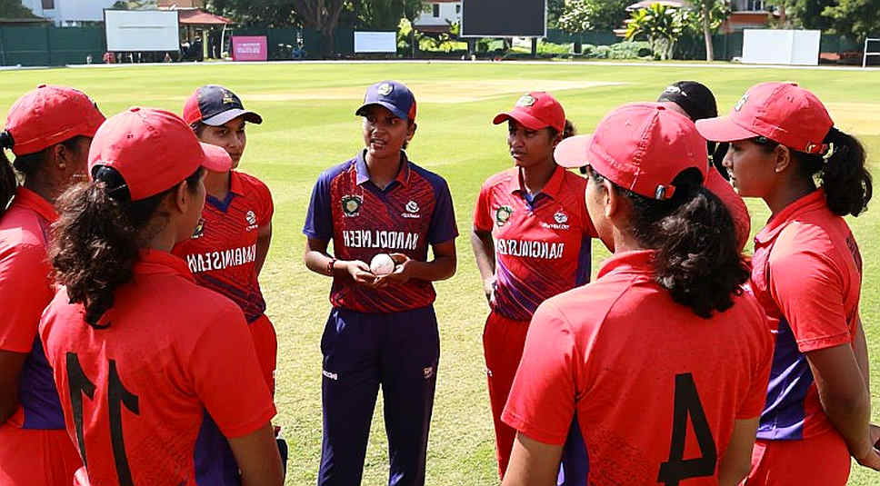 Mandhana's Captaincy: Big Claims from Small Samples and India Women's Leadership Pipeline Mandhana's Captaincy: Big Claims from Small Samples and India Women's Leadership Pipeline