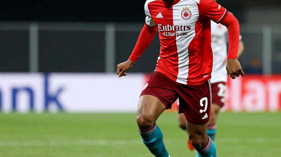 Márquez's New Era: Chivas Academy, Youth Debuts and Mexico's 2030 Plan Márquez's New Era: Chivas Academy, Youth Debuts and Mexico's 2030 Plan