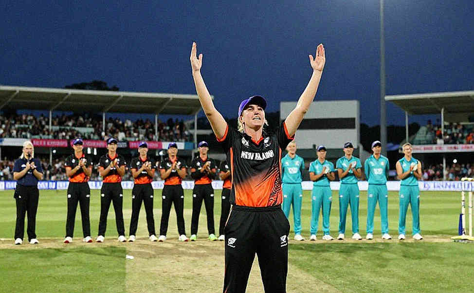 রাওয়ালপিন্ডির নীরব সেশন, আর খুলনার চায়ের কাপে জমে থাকা দশ উইকেট