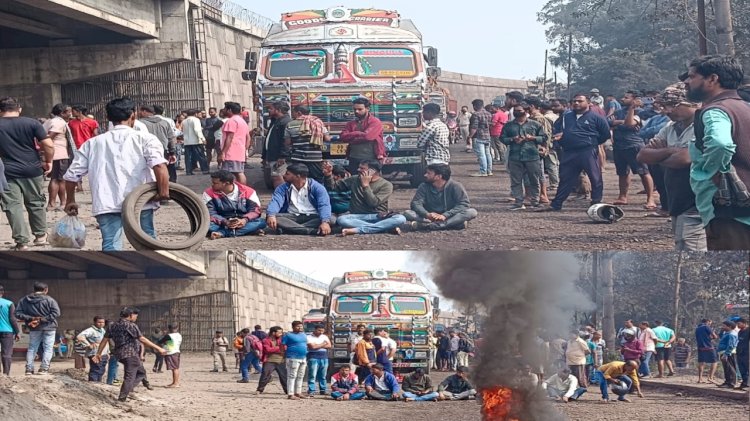 ପୁଣି ୫୫ ନମ୍ବର ଜାତୀୟ ରାଜପଥରେ ଗଡ଼ିଲା ମୁଣ୍ତ  ଟ୍ରକ   ଚାପରେ ବାଇକ ଆରୋହି ମୃତ,ଏକ ଘଣ୍ଟା ଜାତୀୟ ରାଜପଥ ଜାମ