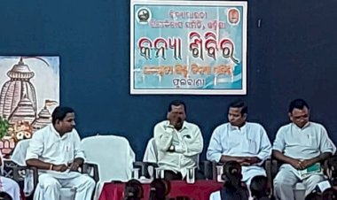 କନ୍ଧମାଳ : ସରସ୍ବତୀ ଶିଶୁ ବିଦ୍ୟା ମନ୍ଦିର ଫୁଲବାଣୀରେ କନ୍ୟା ଶିବିର ପାଳିତ