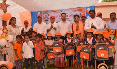 କଳାହାଣ୍ଡି ଜିଲ୍ଲା ସ୍ତରୀୟ ପ୍ରବେଶ ଉତ୍ସବ ଓ ଖଡ଼ିଛୁଆଁ - ୨୦୨୫ ଆୟୋଜିତ