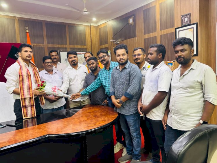 ମାଲକାନଗିରି ନୂତନ ଜିଲ୍ଲାପାଳ ଙ୍କୁ ସ୍ଵାଗତ ଜଣାଇଥିଲେ ଉକ୍ତଳ ସାମ୍ବାଦିକ ସଂଘ।